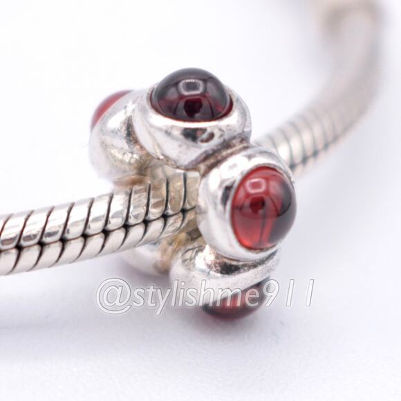 Authentic PANDORA Garnet Cabochon Charm - 790538GR - Picture 2 of 9
